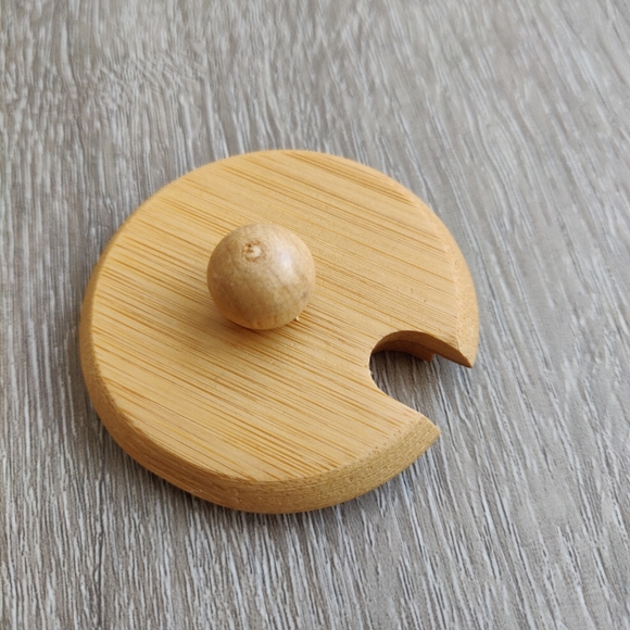 White Decorative Honey Pot with Wooden Dipper and Lid - Picture 5 of 10